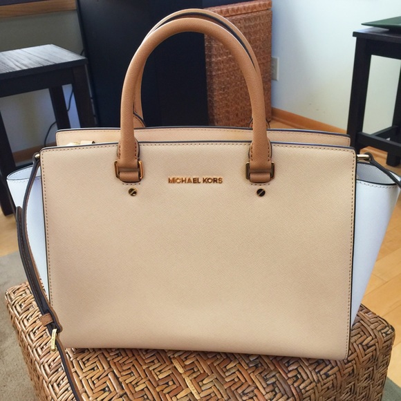🆕Michael Kors™ LARGE 🔥Selma Satchael👜 - Picture 4 of 14